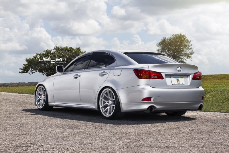 Lexus is 250