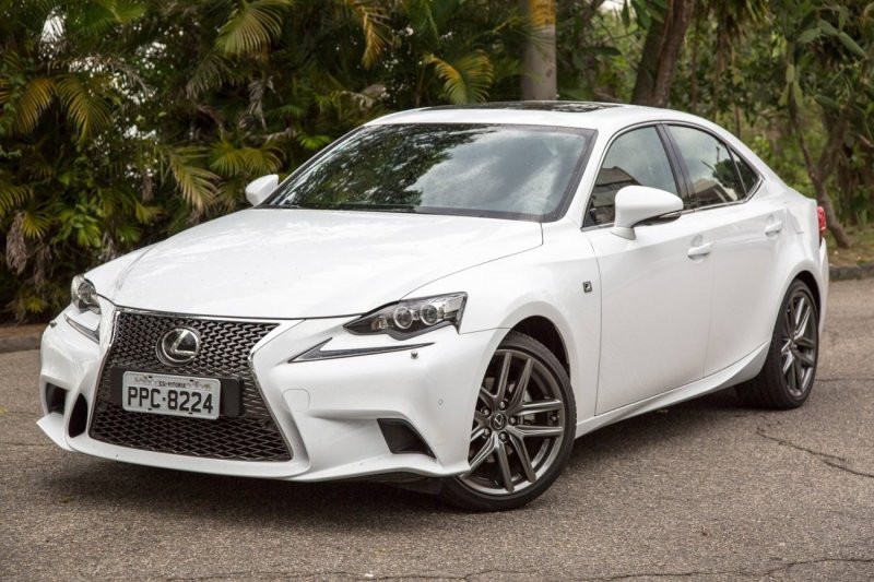 Lexus is 250 2015 f Sport