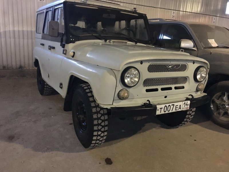 УАЗ 31519 белая ночь