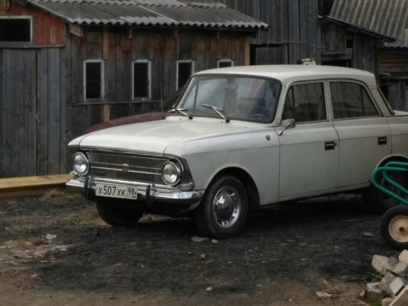 Москвич 412 белый