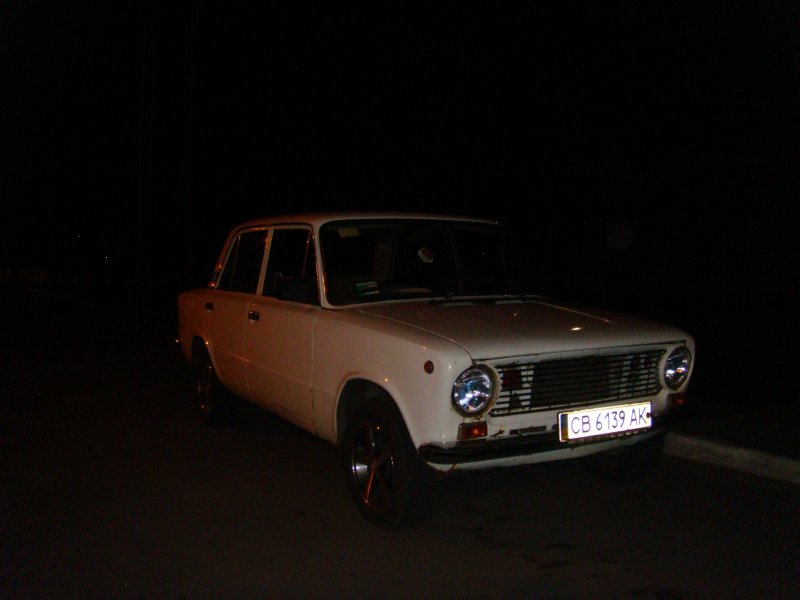 ВАЗ 2101 белая ночь