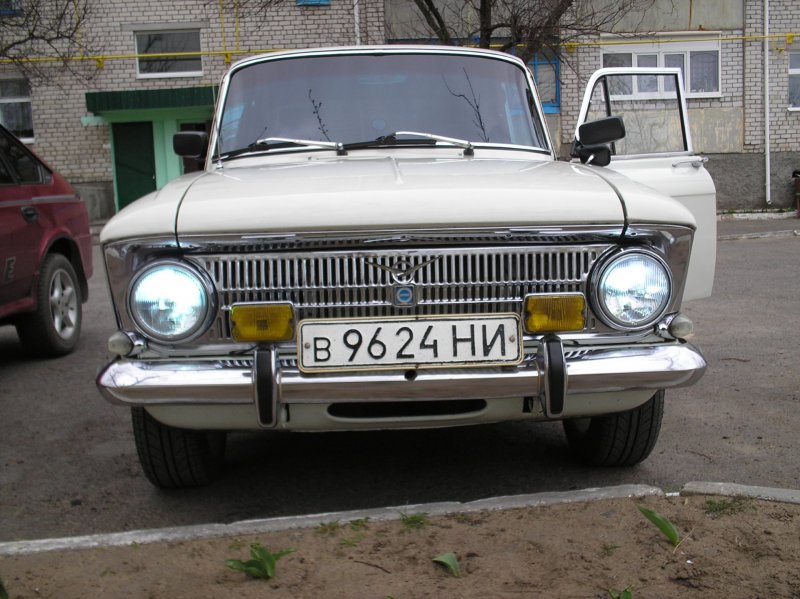 Москвич 412 ИЖ белый