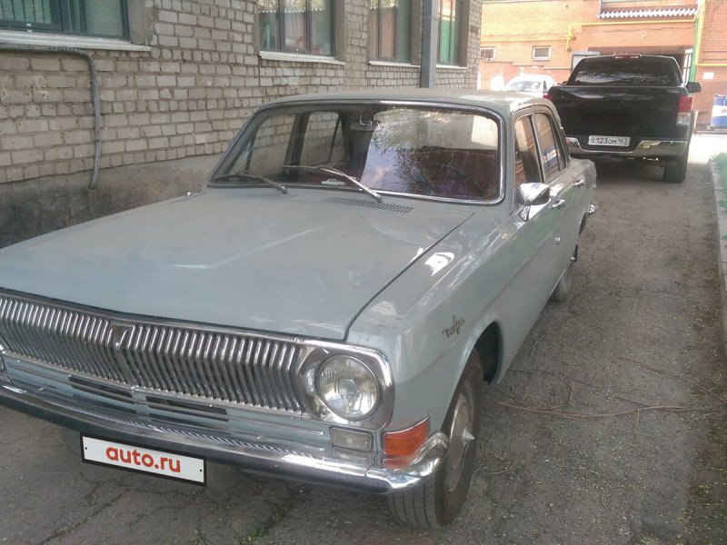 Волга ГАЗ 2401 серая