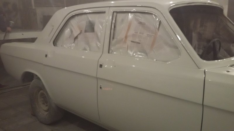Краска белая ГАЗ 24