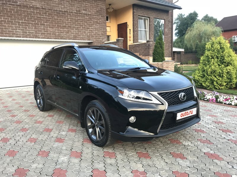 Черный Lexus RX 2012