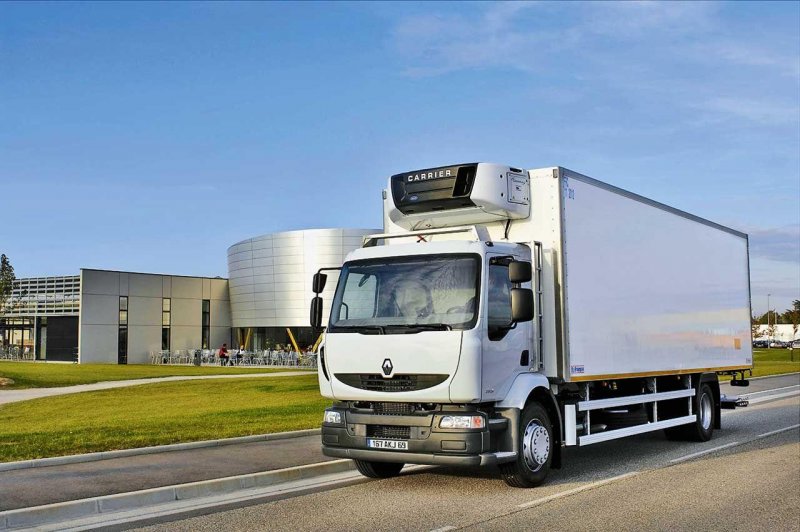 Renault Midlum