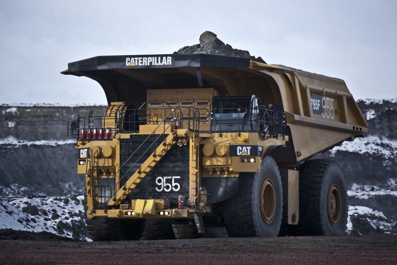 Komatsu 930e
