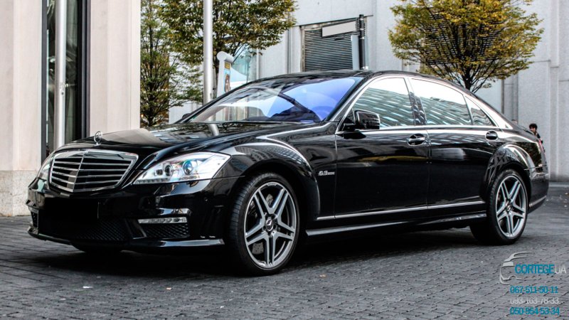 Mercedes-Benz w221