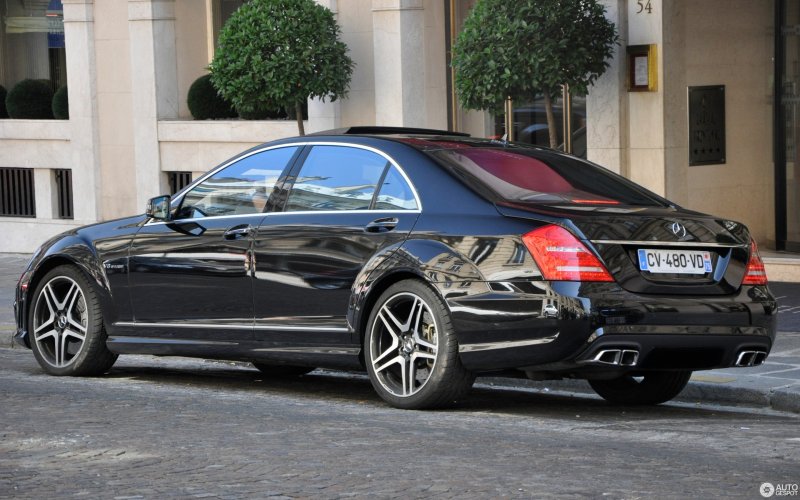 Мерседес s 63 АМГ 221