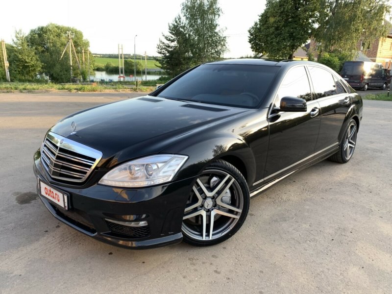 Mercedes 221 AMG