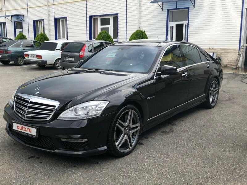 Mercedes Benz 221 AMG