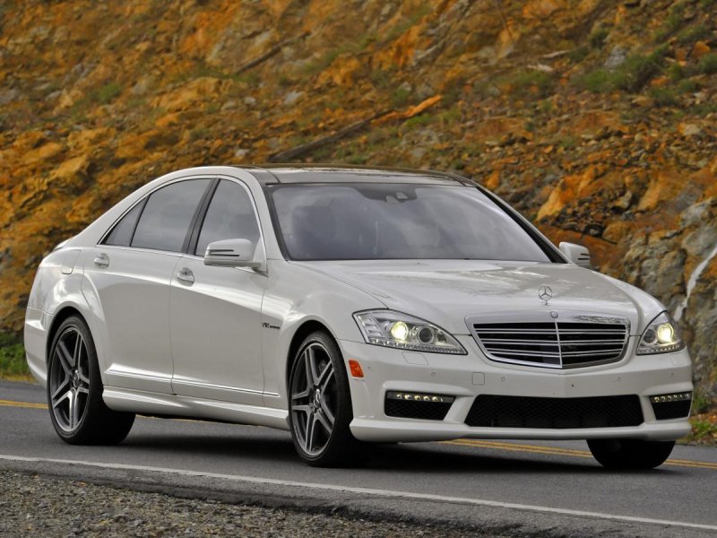 Мерседес Бенц w221