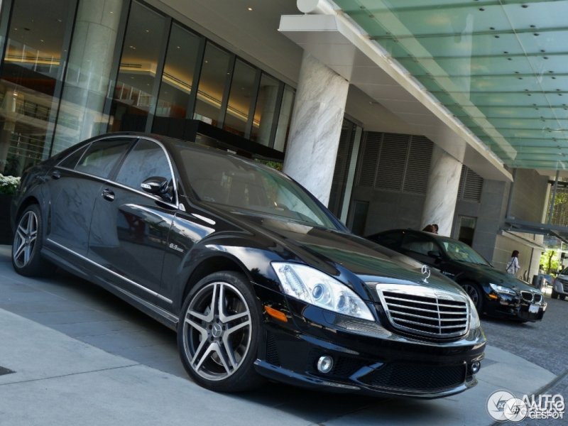 Mercedes Benz s63 AMG w221