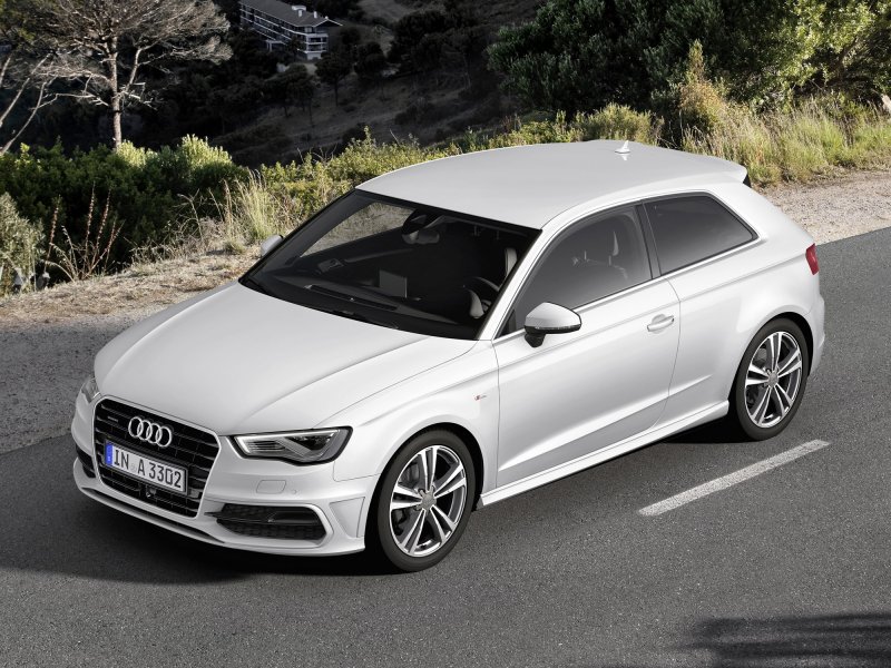 Audi a3 2013 хэтчбек