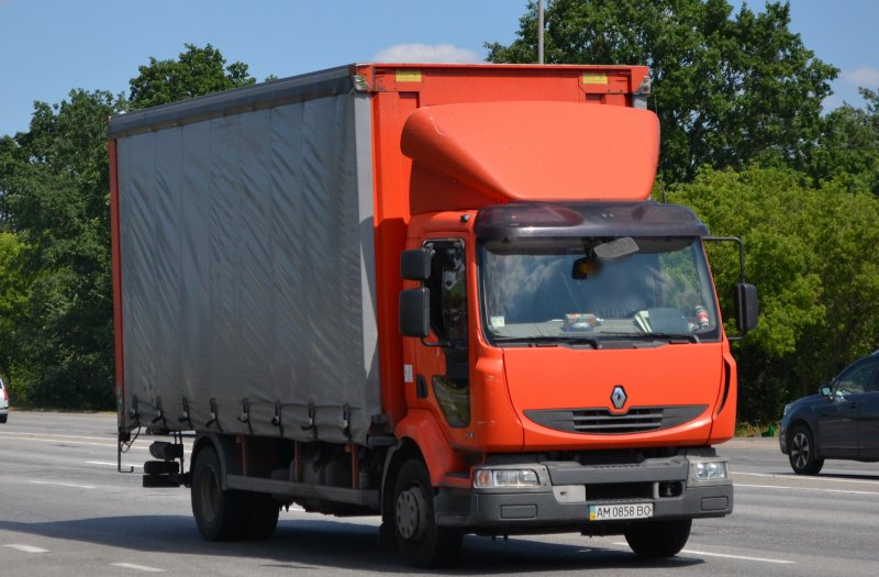 Renault Midlum 300