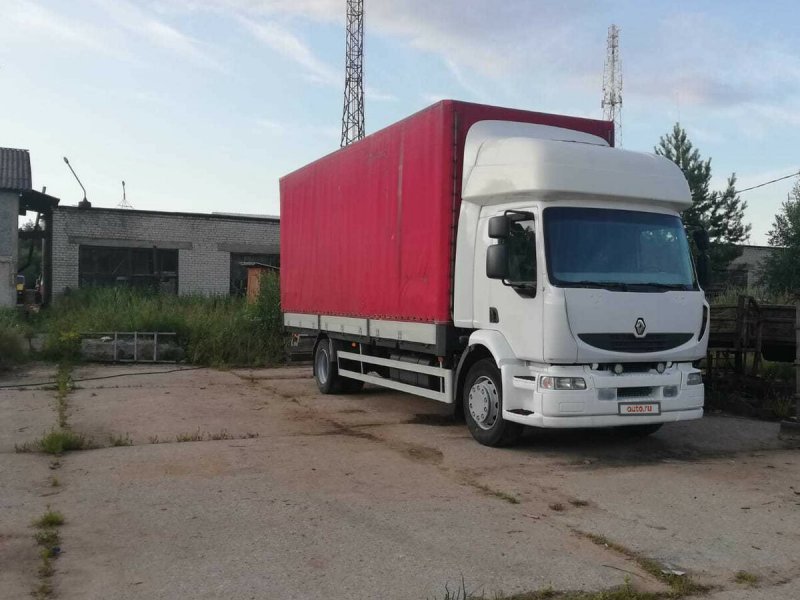 Renault Midlum 2010