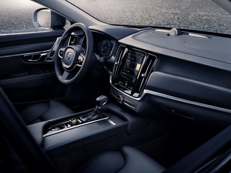 Volvo v90 Cross Country Interior