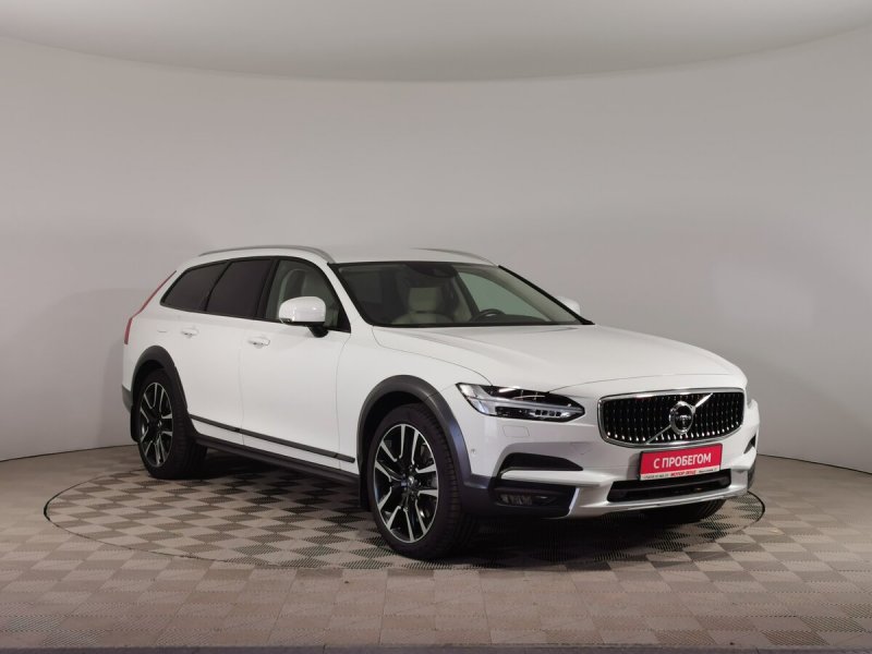 Volvo v90 Cross Country