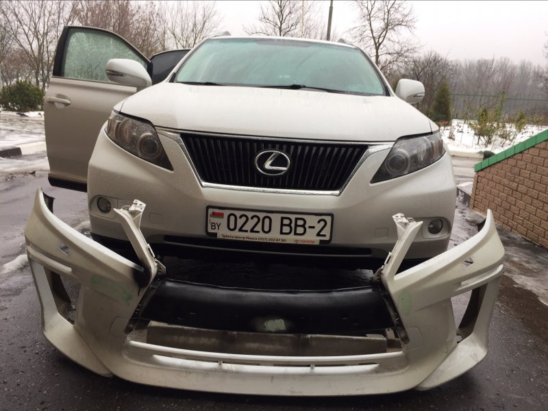 Бампер тюнинговый передний Лексус rx350