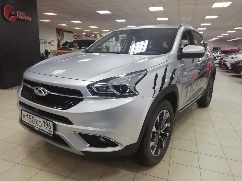 Chery Tiggo 7 Pro серый металлик
