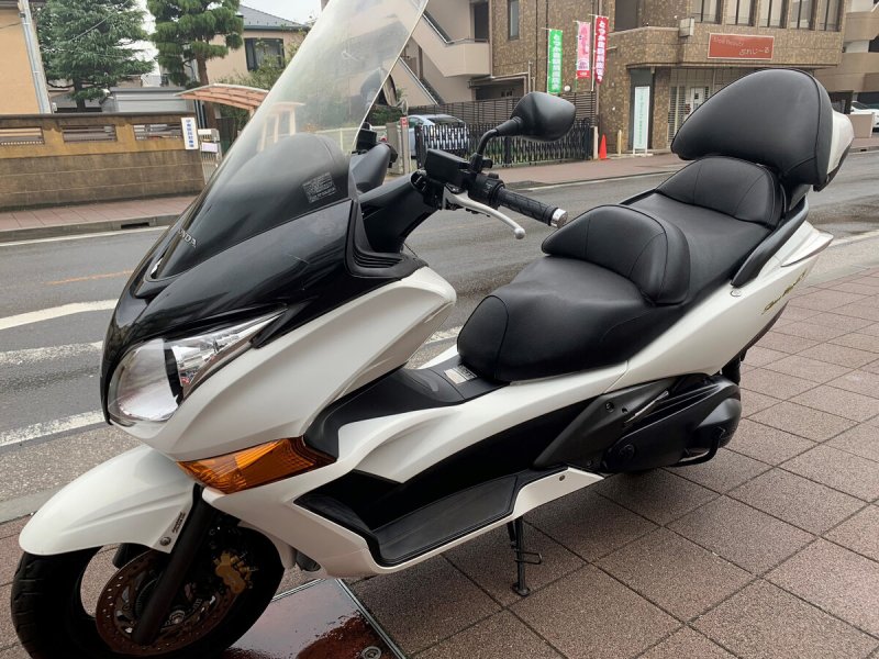 Honda Silverwing 600
