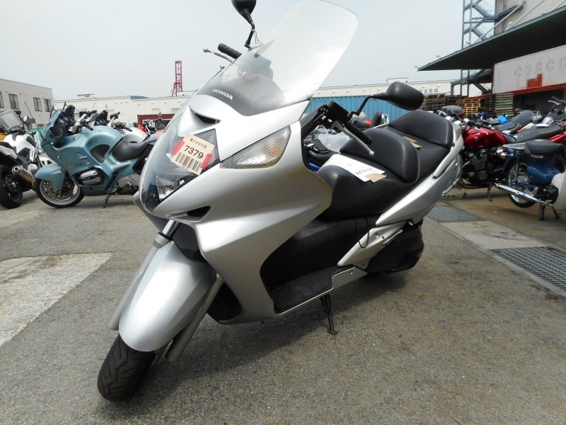 Honda Silverwing 600