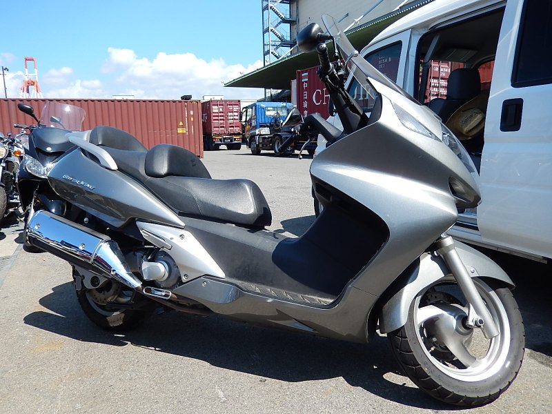 Honda Silver Wing 400
