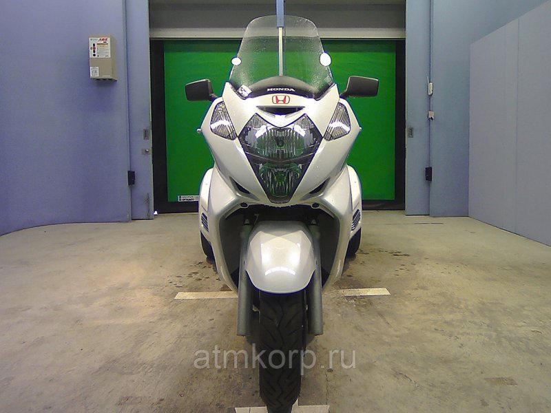 Honda Silver Wing 600 черный