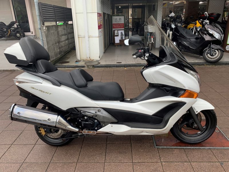 Honda Silverwing 600