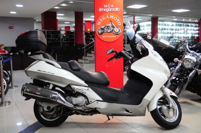 Honda Silver Wing 600