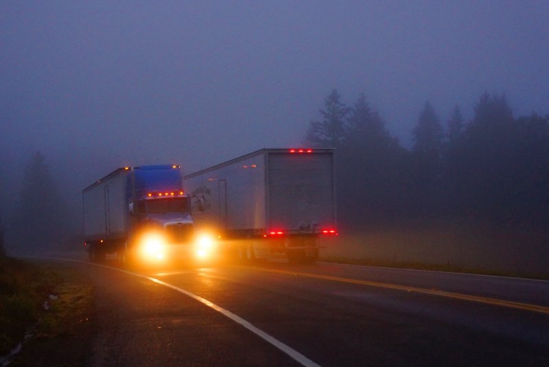 Euro Truck Simulator 2 ночь