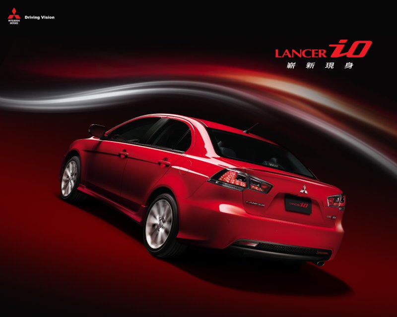 Mitsubishi Lancer 10 transparent