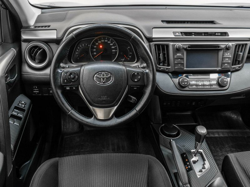 Toyota rav4 4 поколение салон