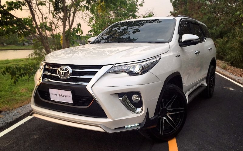 Toyota Fortuner 2020 обвес