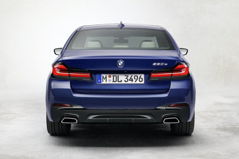 BMW 5 g30 2020 салон