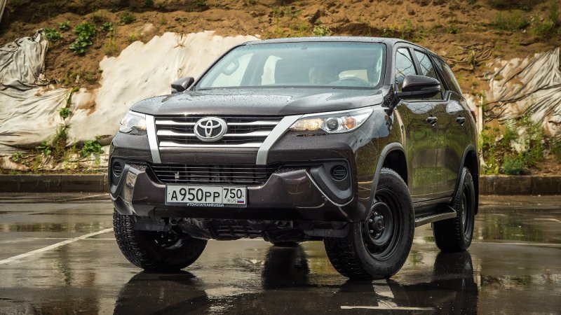 Toyota Fortuner 2018
