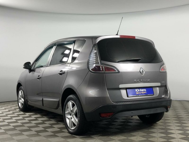 Renault Scenic 2 Рестайлинг