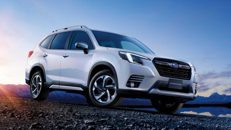 Новый Subaru Forester 2022