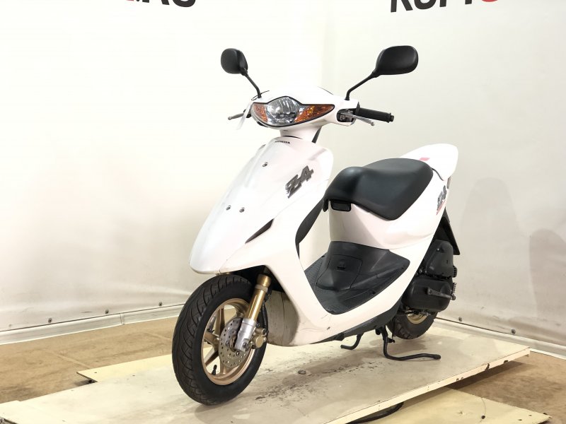 Honda super Dio ZX af28