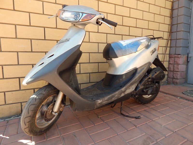 Скутер Honda Dio