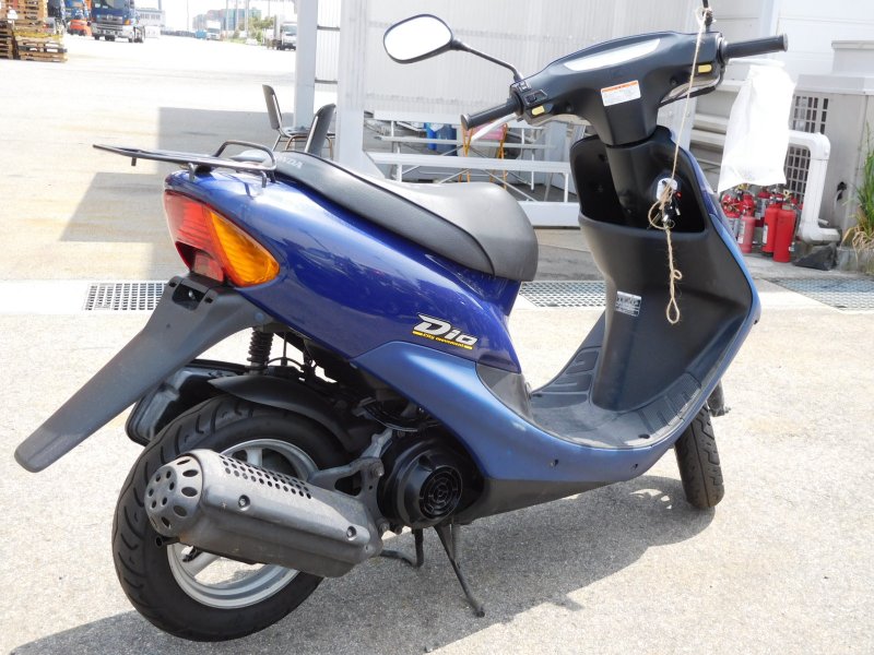 Скутер 2 тактный Honda Dio
