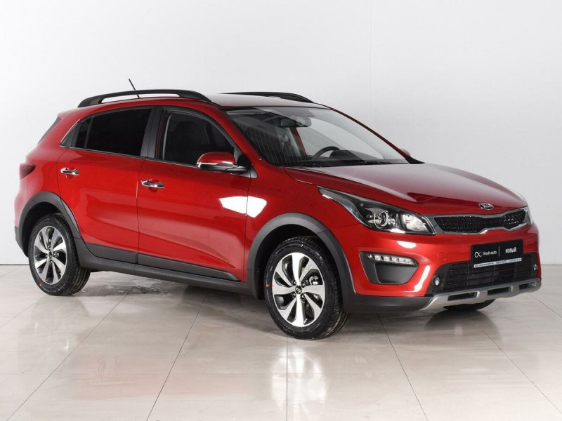Kia Rio XLINE красный