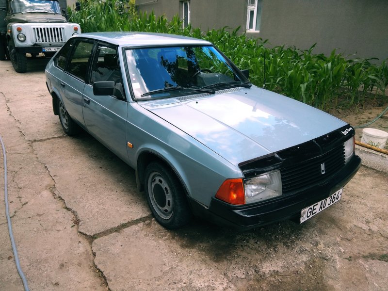 ИЖ АЗЛК 2141