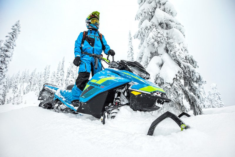 Ski Doo Summit 850