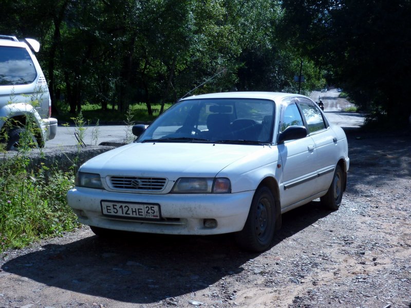 Suzuki Cultus Crescent