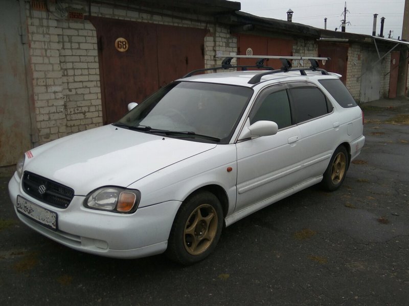 Suzuki Cultus 1995