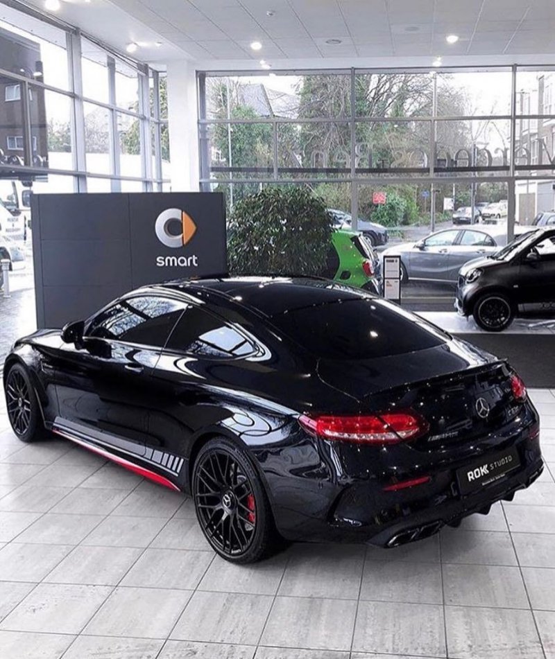 Мерседес c63 AMG Coupe