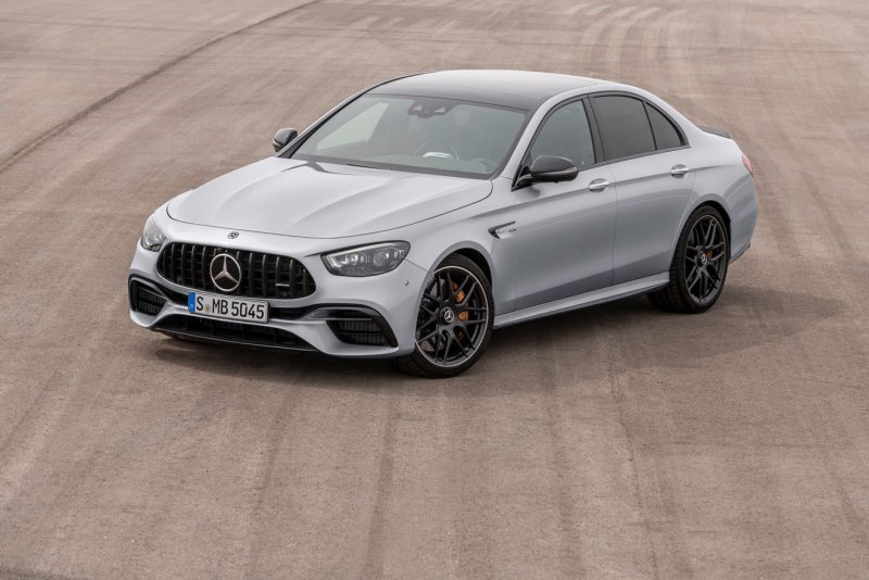 Mercedes e63s AMG 2021