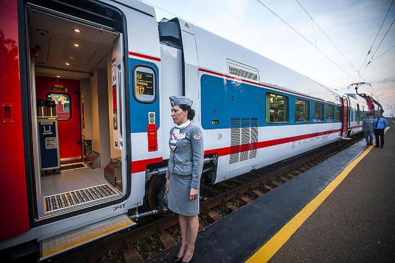 Москва — Санкт-Петербург, 020у «Мегаполис»
