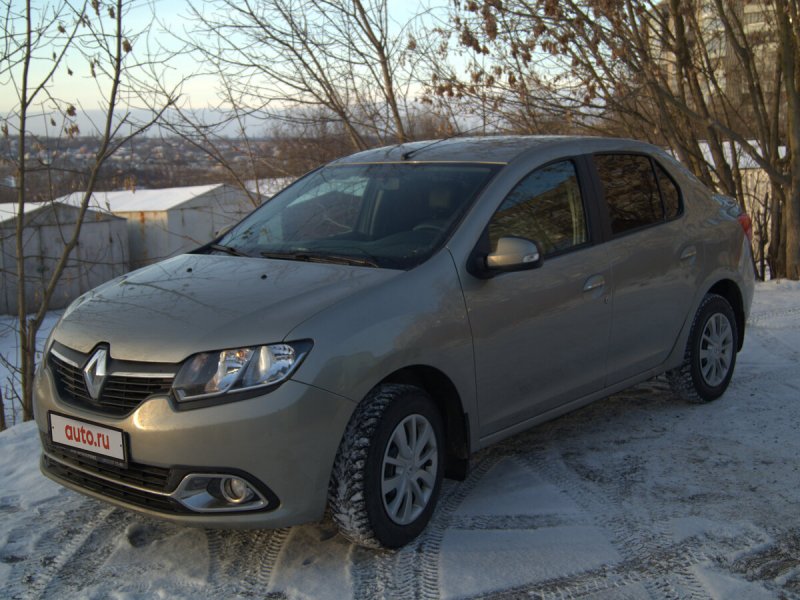 Renault Logan 2014 бежевый